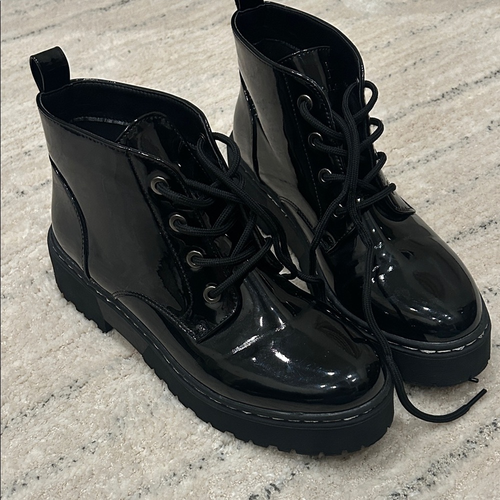 H Halston black patent lug heel bootie